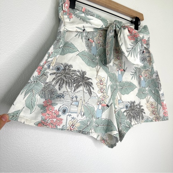 C&C California 100% Linen Shorts Size 6 Tropical Print Tie Front Coastal Boho - Picture 2 of 10